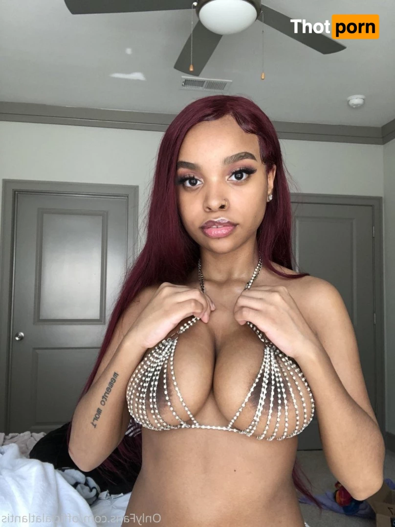 Atlantis(TOP 0.64%) 1818849