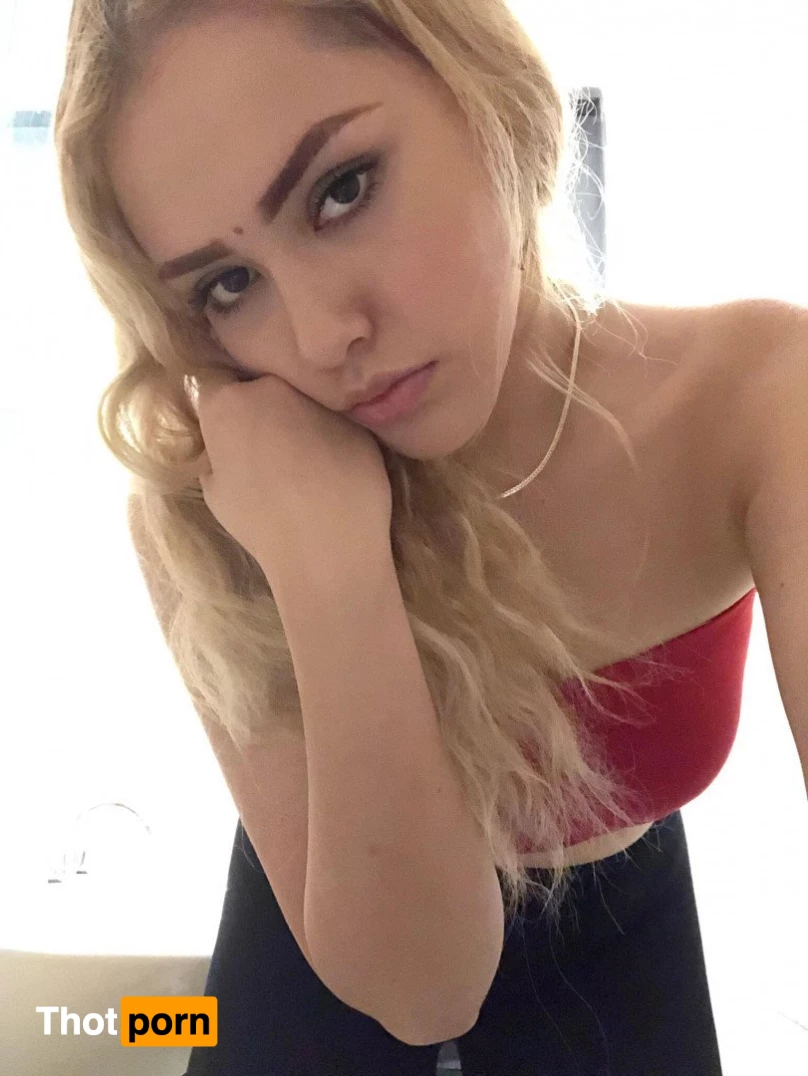 Stephanie Scarleth 1822703