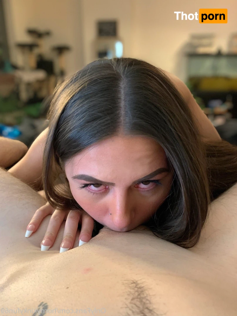 Unexpected Couple 15419383