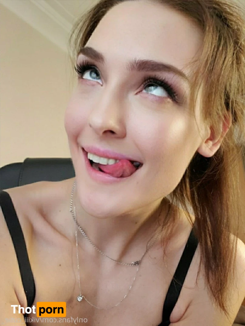 vikiii_cutie_ 15554634