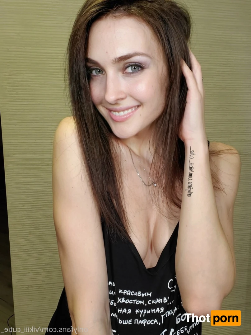 vikiii_cutie_ 15579183