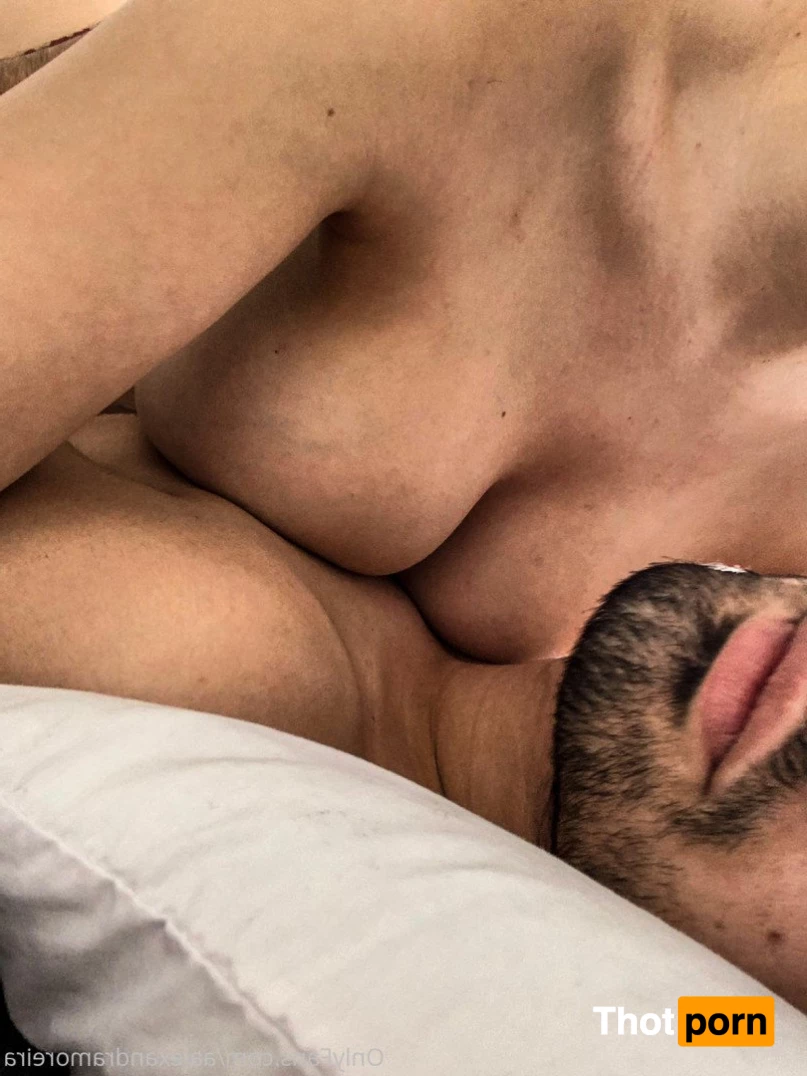 Alexandra moreira 1955386