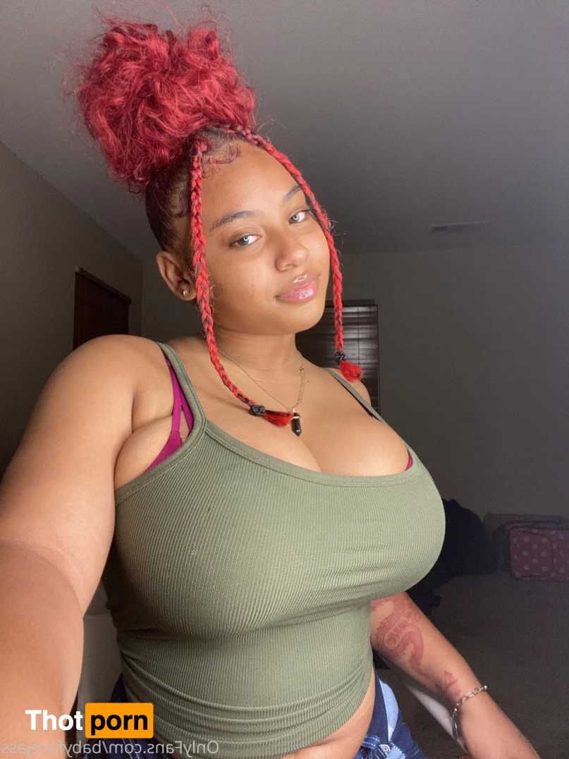 JAS 🧚🏽‍♀️💦 1949071