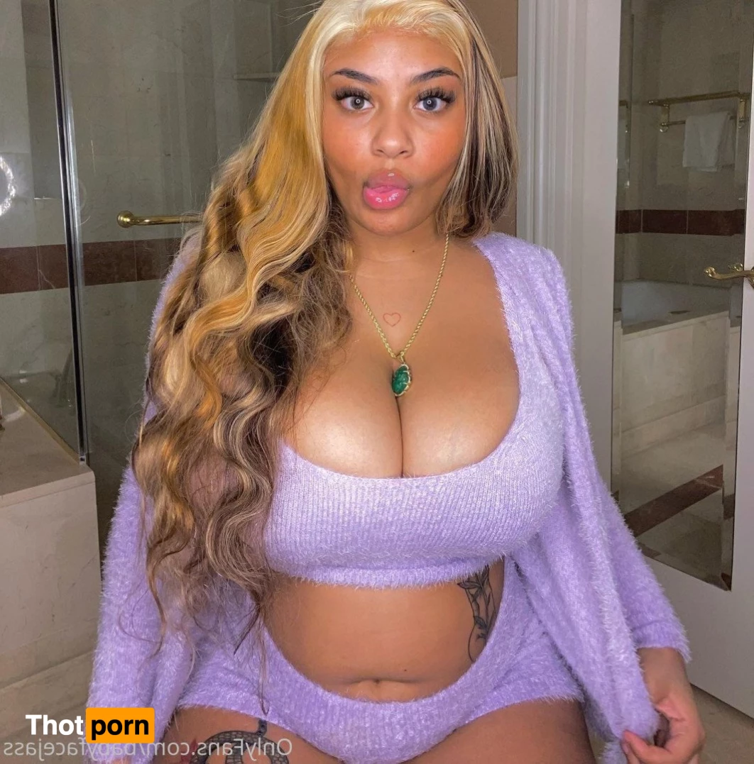 JAS 🧚🏽‍♀️💦 1949100