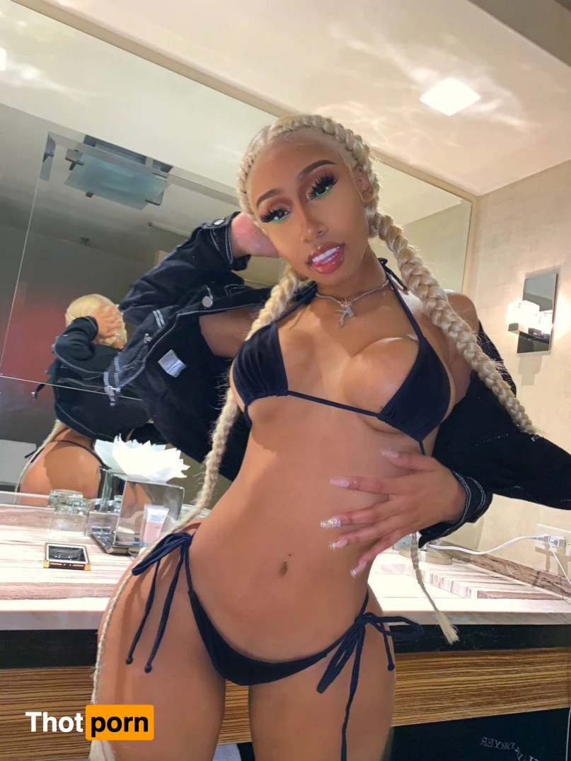 Kris summers onlyfan