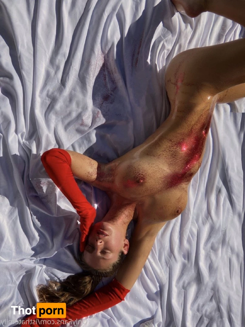 Emily’s Juicy Page 2070842