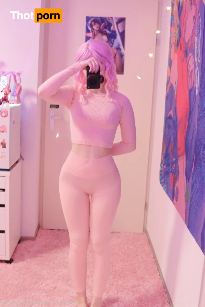 Alina 💖👾 2070651