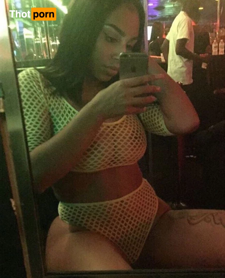 YonnaTheFreak🖤 2070242