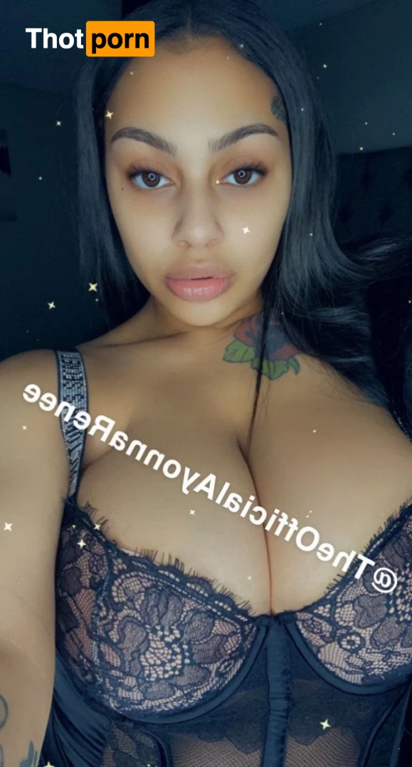 YonnaTheFreak🖤 2070274