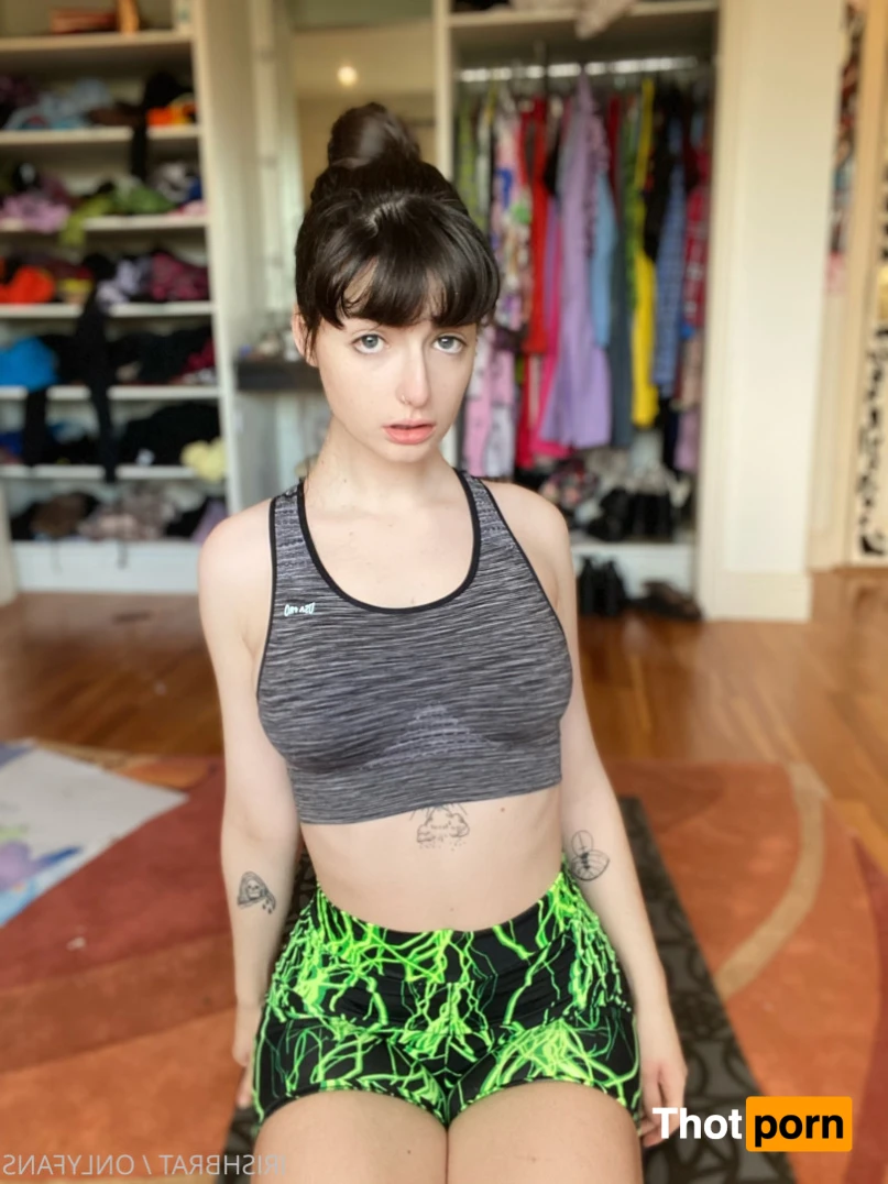 Claudia ☘️ 11861749