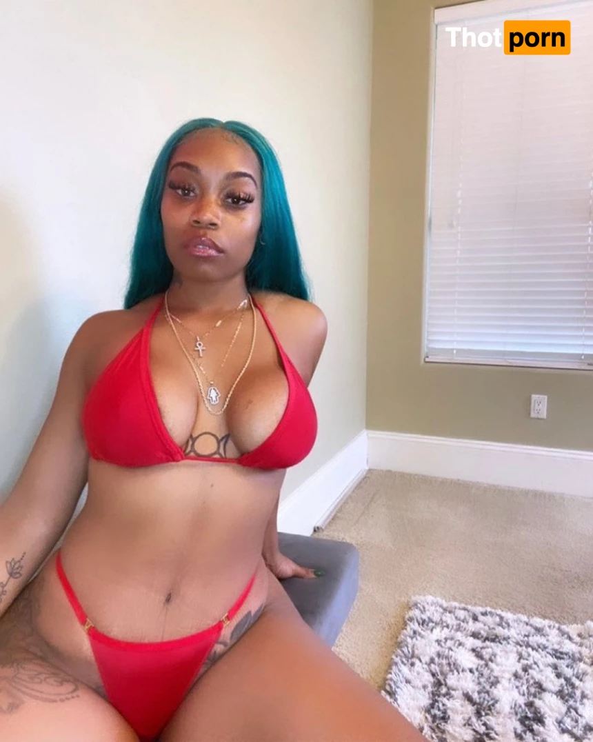 Ivy The Character 2062080