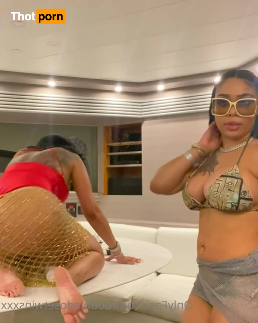 Alexis Skyy [ alexisskyyofficial ] OnlyFans leaked video 1301171 on Thotporn