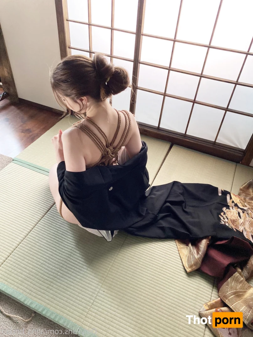 Alina Becker 🍑 14284690