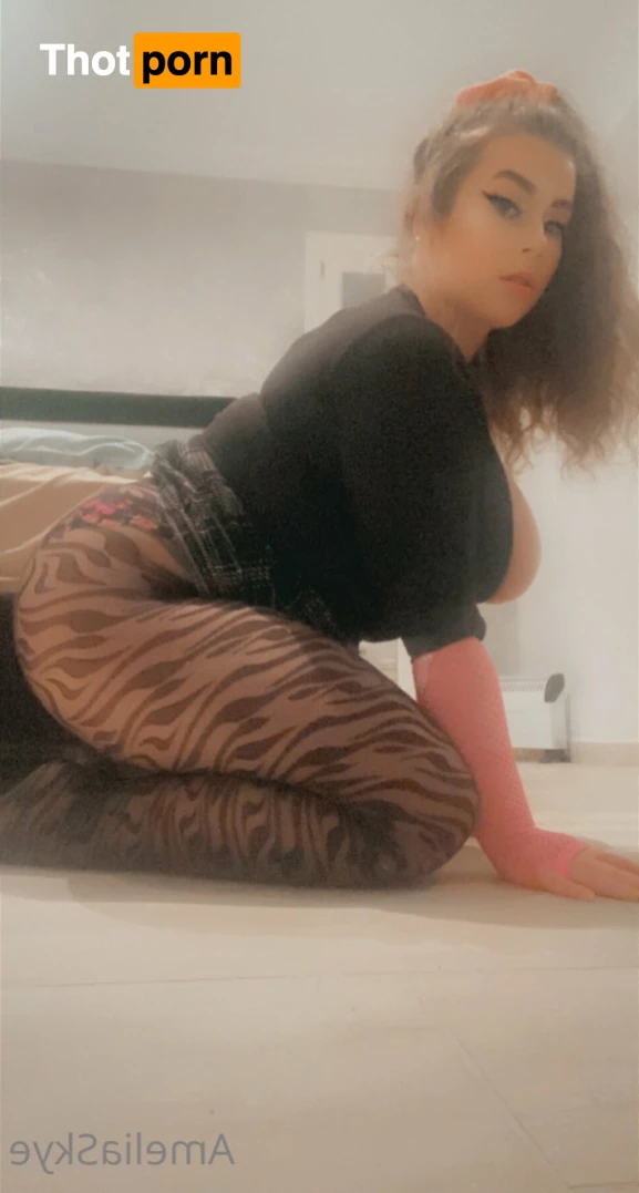 ⭐️ AmeliaSkye VIP ⭐️ 6379337