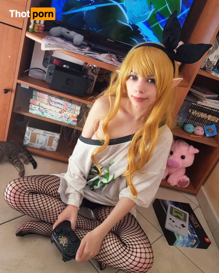 Little Alrisha 2049536