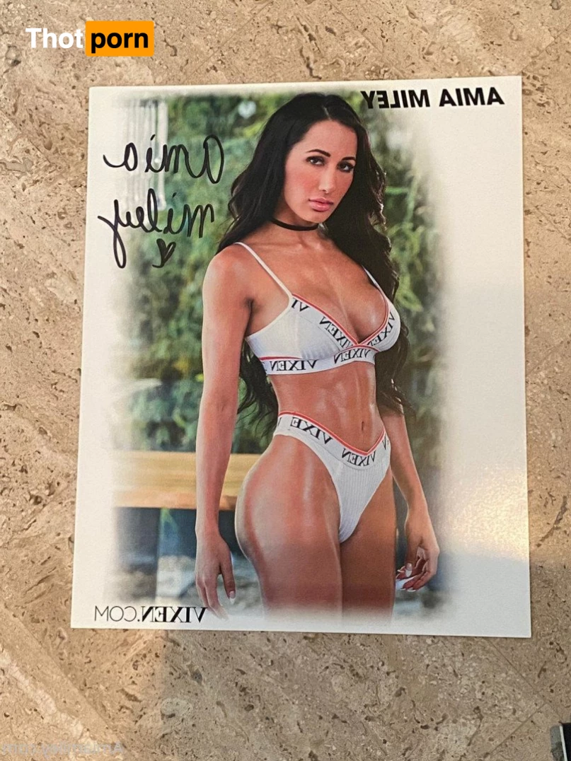 Amia (Old Account) 65639