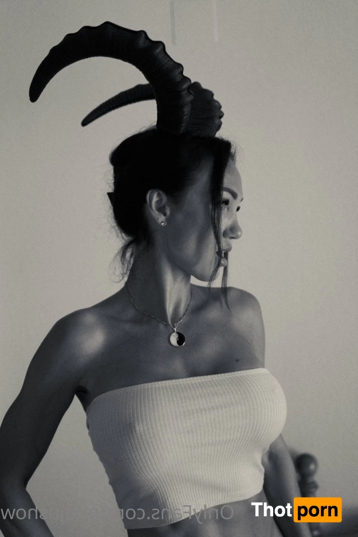 🇺🇦MiDju_show 2042602