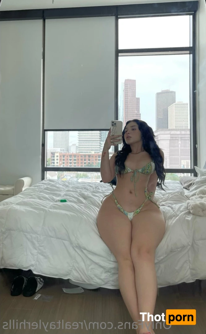 Tayler Hills 11830371