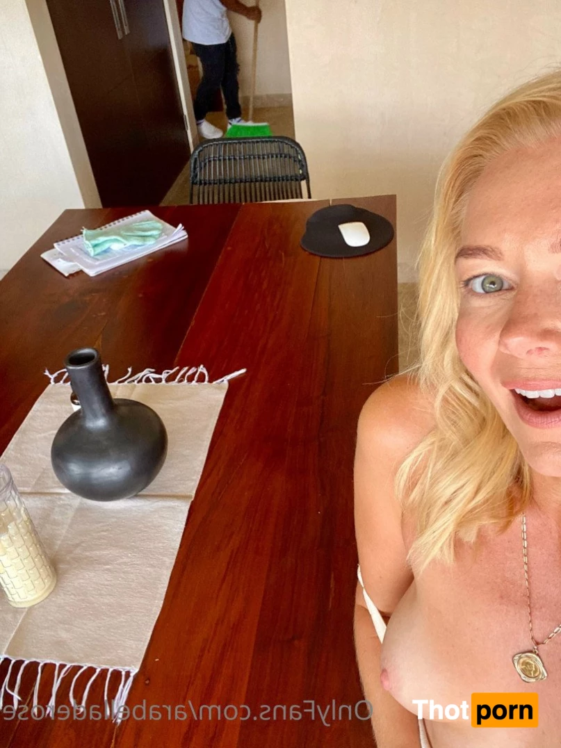Arabella De Rose - Hotwife 1999323