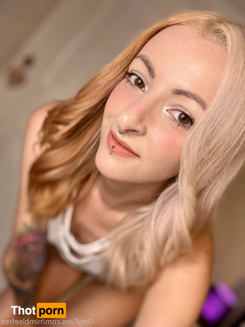 Bee Bailey 🌻 1998147