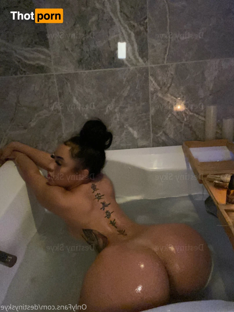 Destiny Skye 6660971