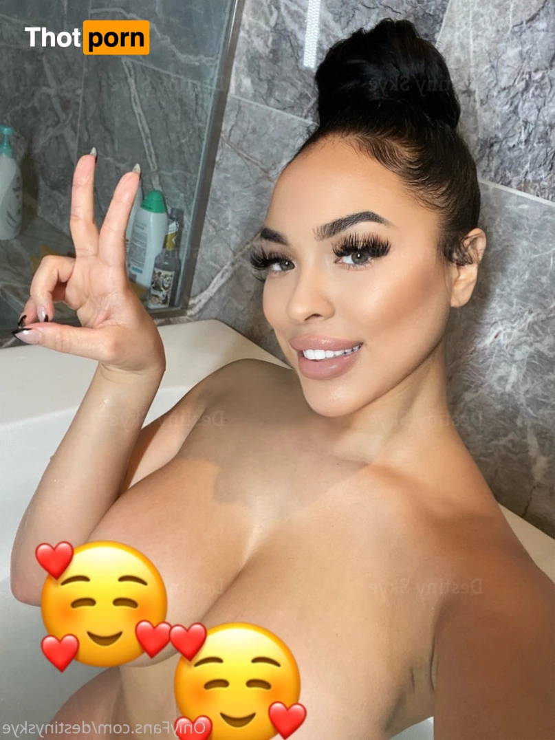 Destiny Skye 6660991