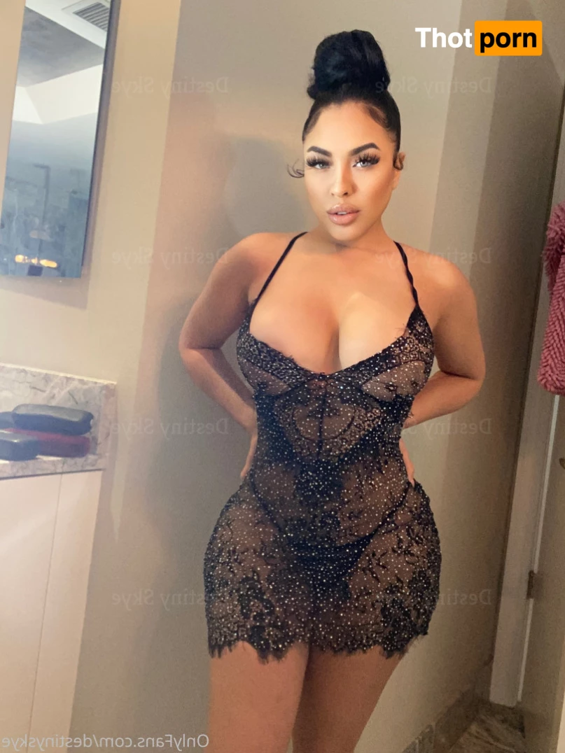 Destiny Skye 6661028