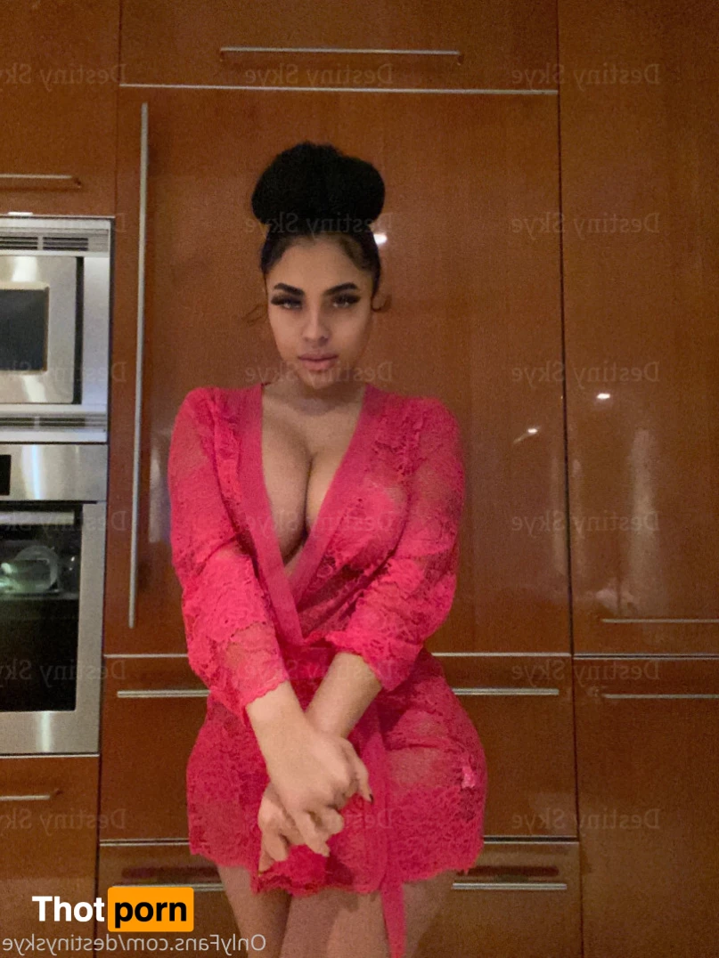 Destiny Skye 6661198