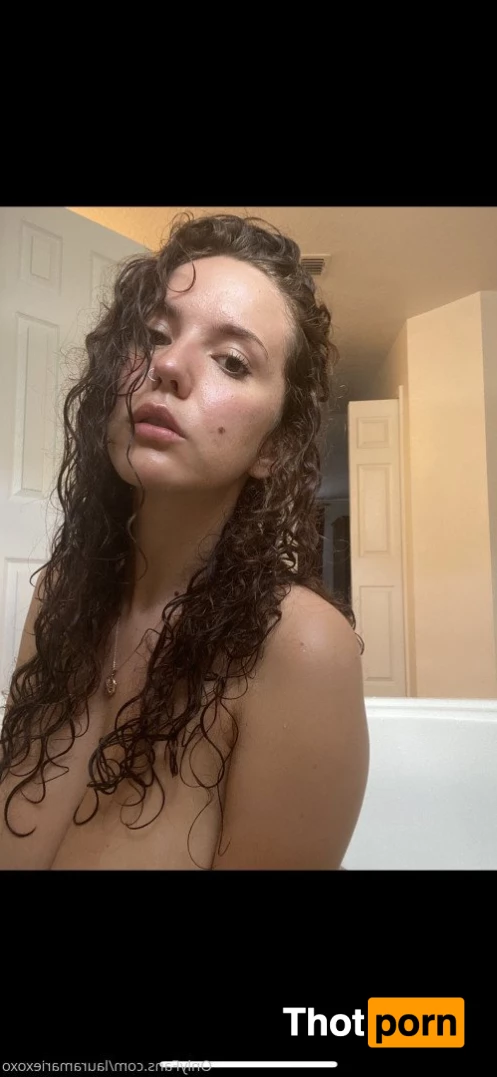 Laura Marie 💋 1990209