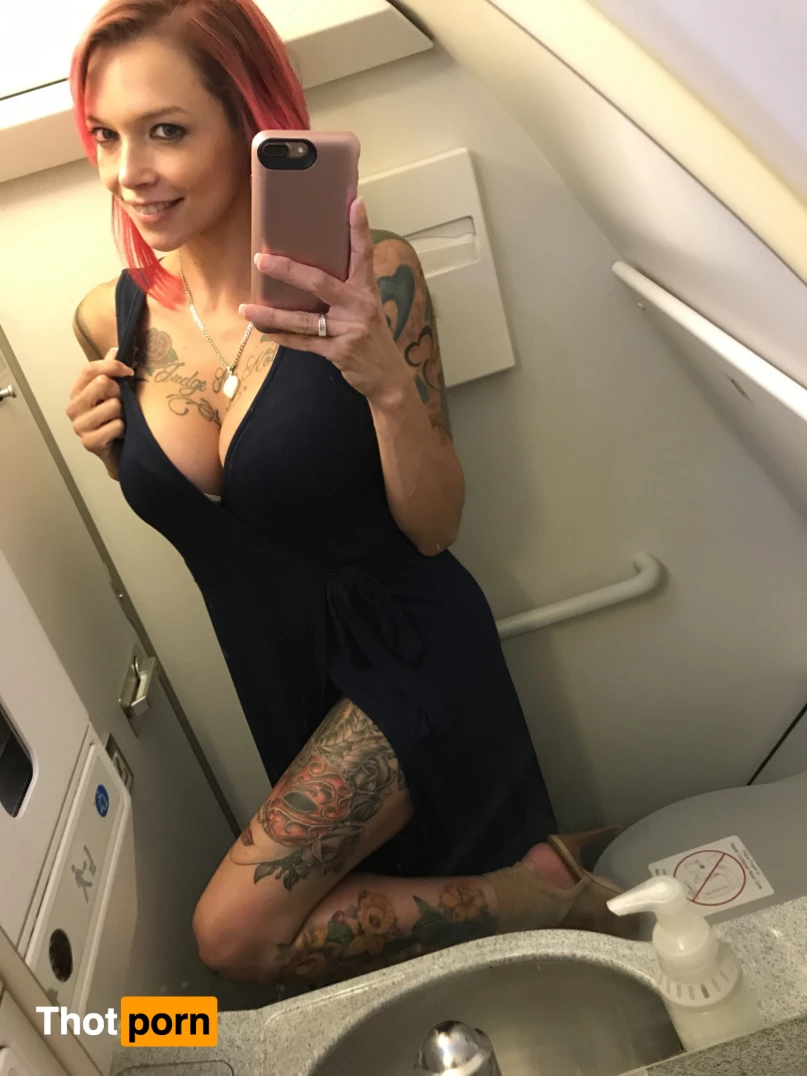 Anna Bell Peaks 9581068