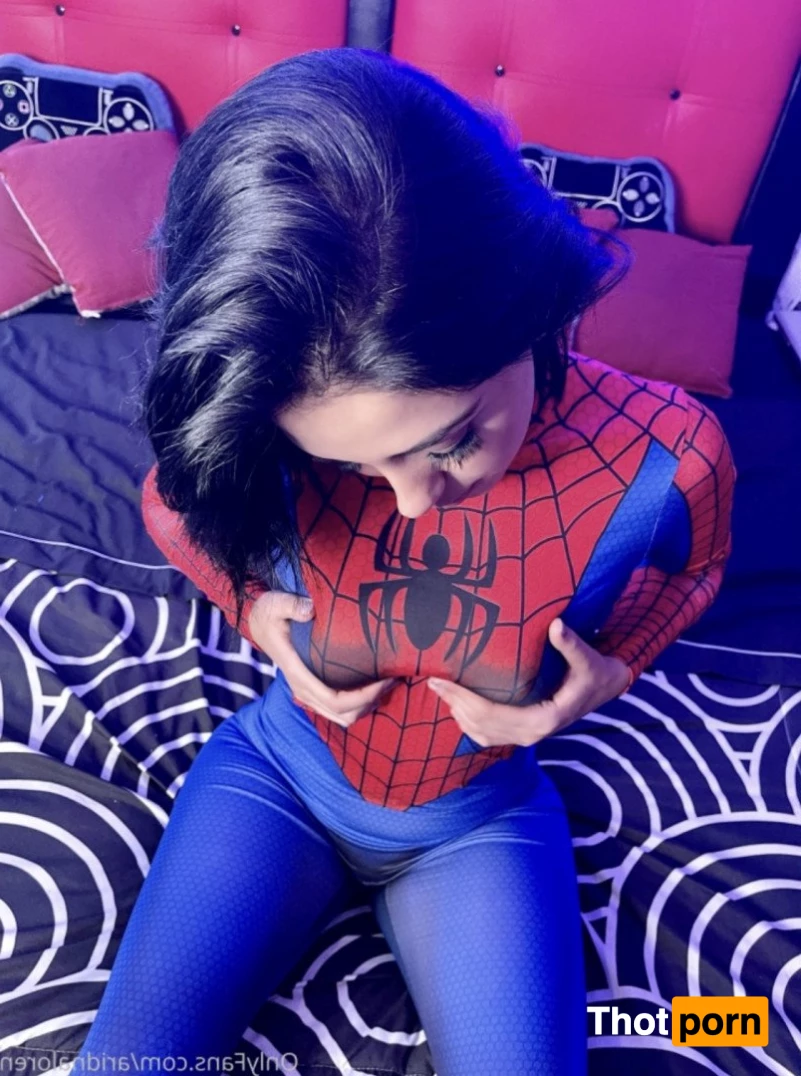 Ariadna Lorenzana [ ariadnalorenzana ] OnlyFans leaked photo 97069 on  Thotporn