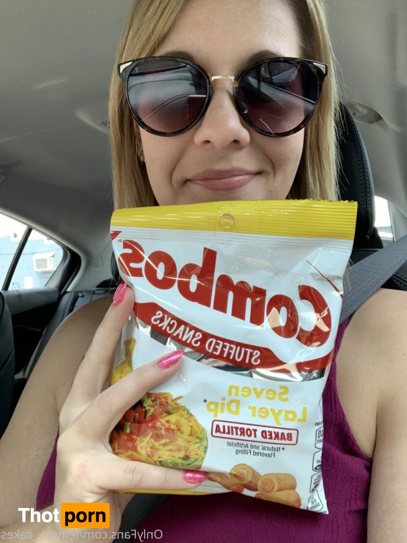 Lemon__Cakes🍋🍰 2421453