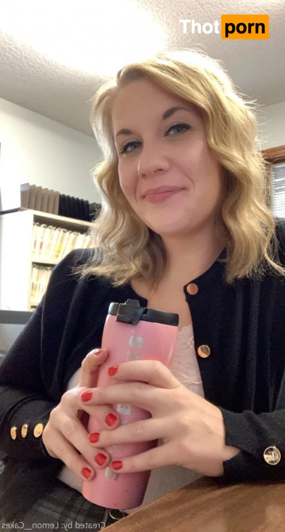 Lemon__Cakes🍋🍰 2421713