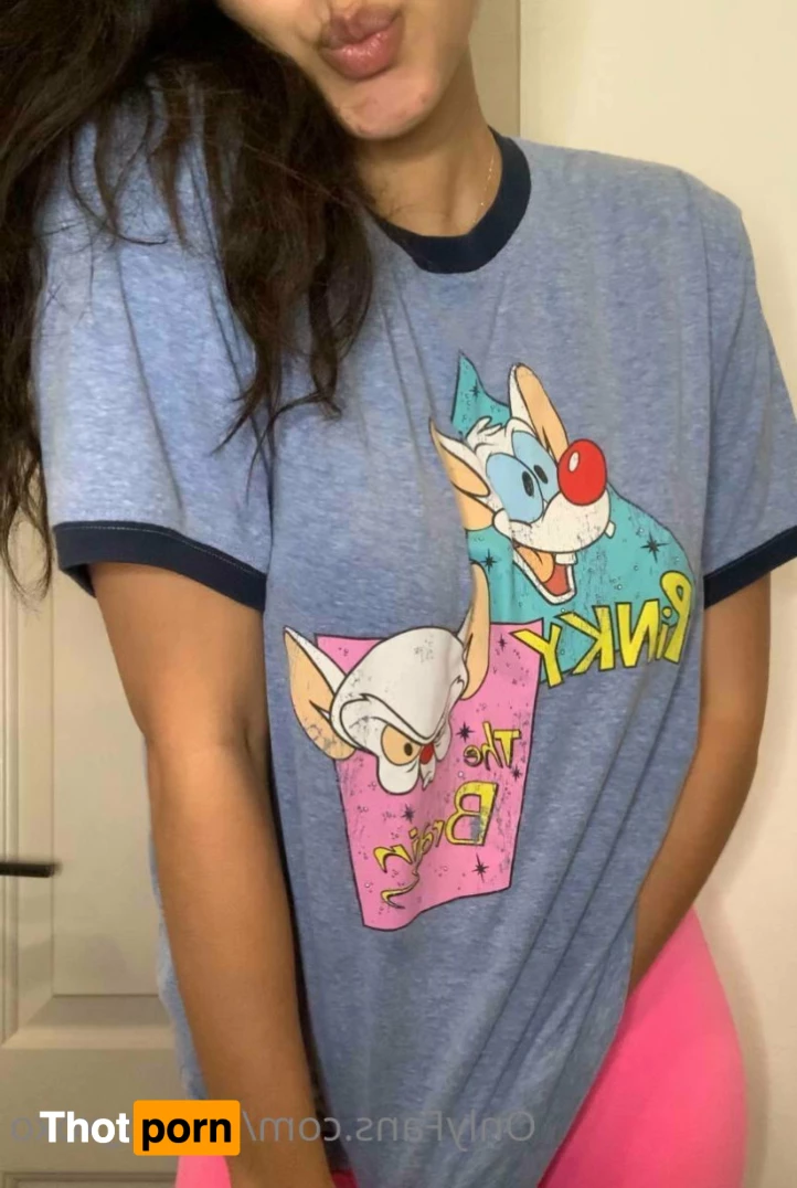 Mia ❤️❤️ 6141177