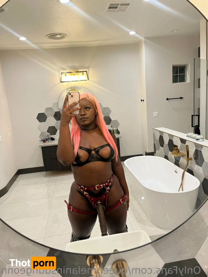 Queen Melanin🙇🏼🙇🏻⛓ 15076515