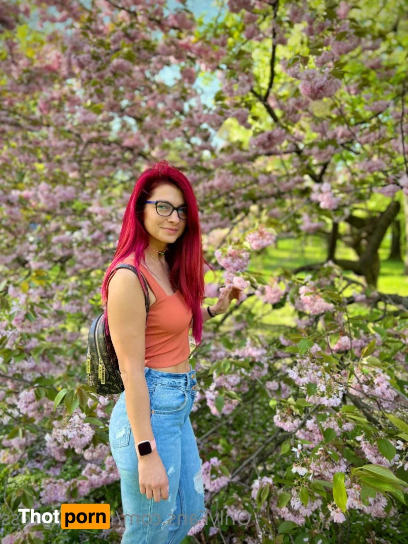 Naughty🤯 Redhead 💖 want to give you head 2422463