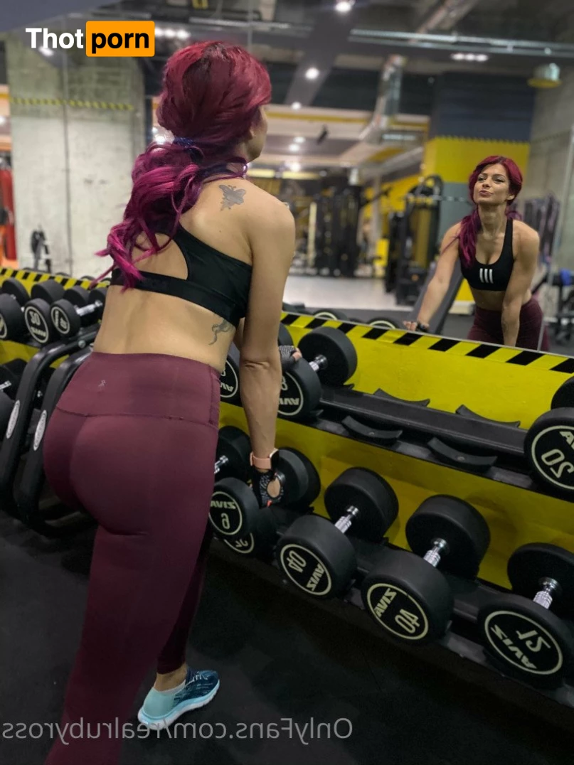 Naughty🤯 Redhead 💖 want to give you head 2422569