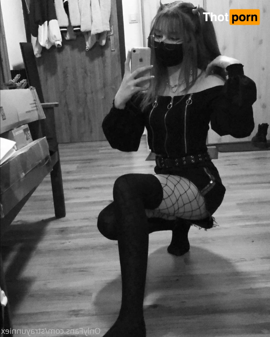 🧙‍♀️ Seductive manga worshiper 🤪 4366198