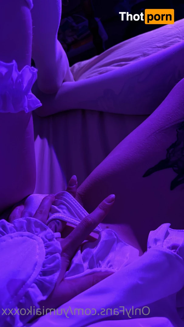 🧙‍♀️ Seductive manga worshiper 🤪 6099174