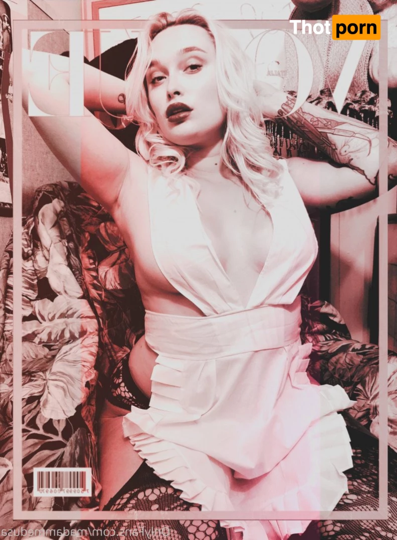 Modern Medusa 2420933