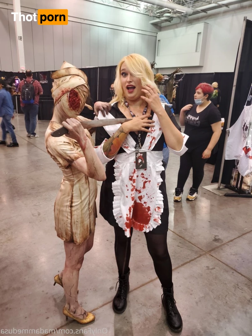 Modern Medusa 2421082