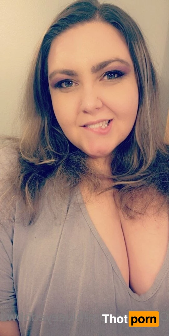 BlueEyedBBW 2395620