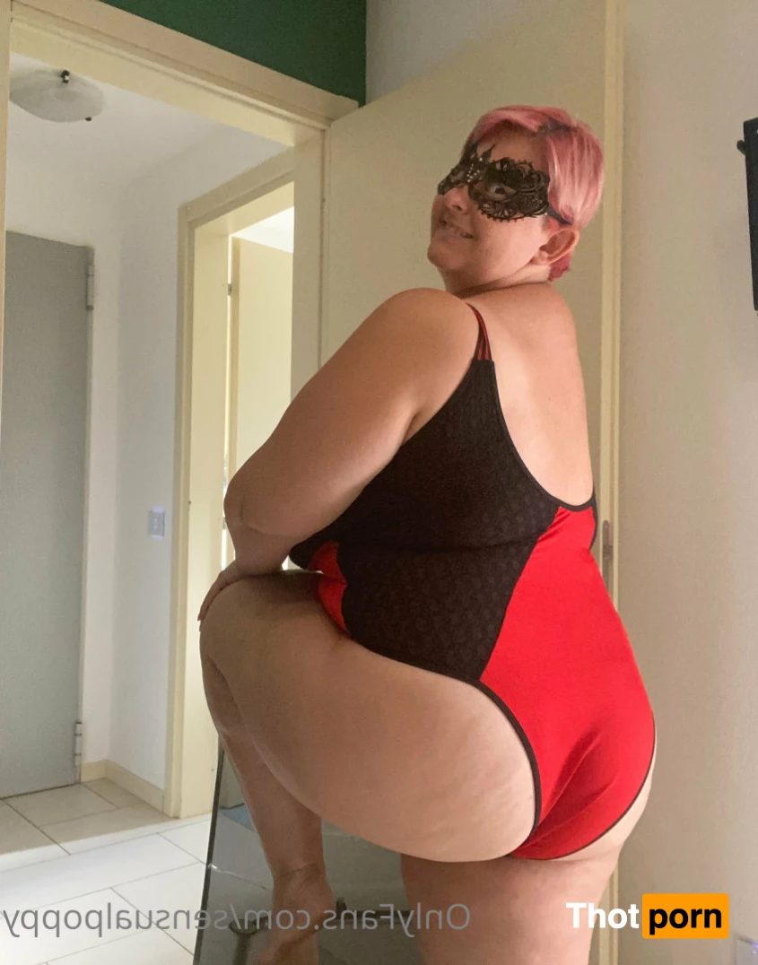 sensualpoppy 6152426