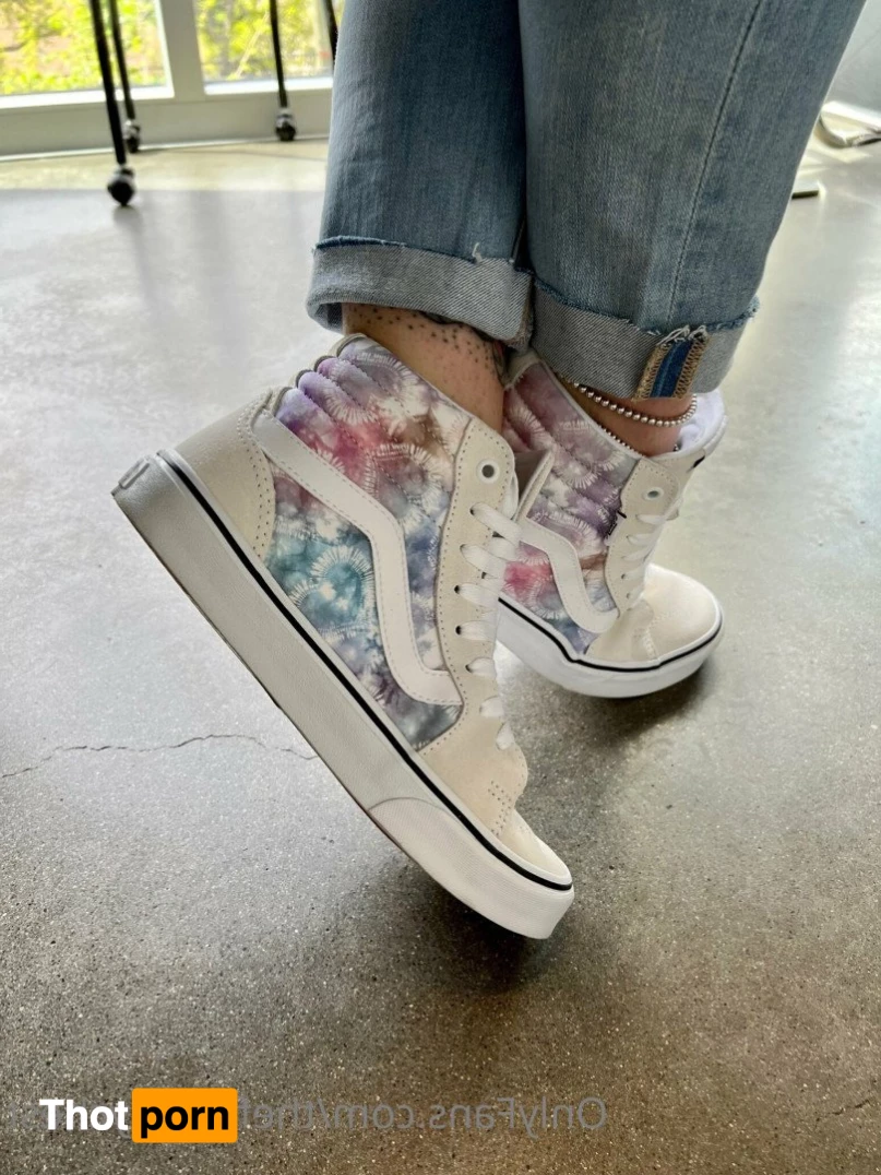 The Fantasy Chest 2422221