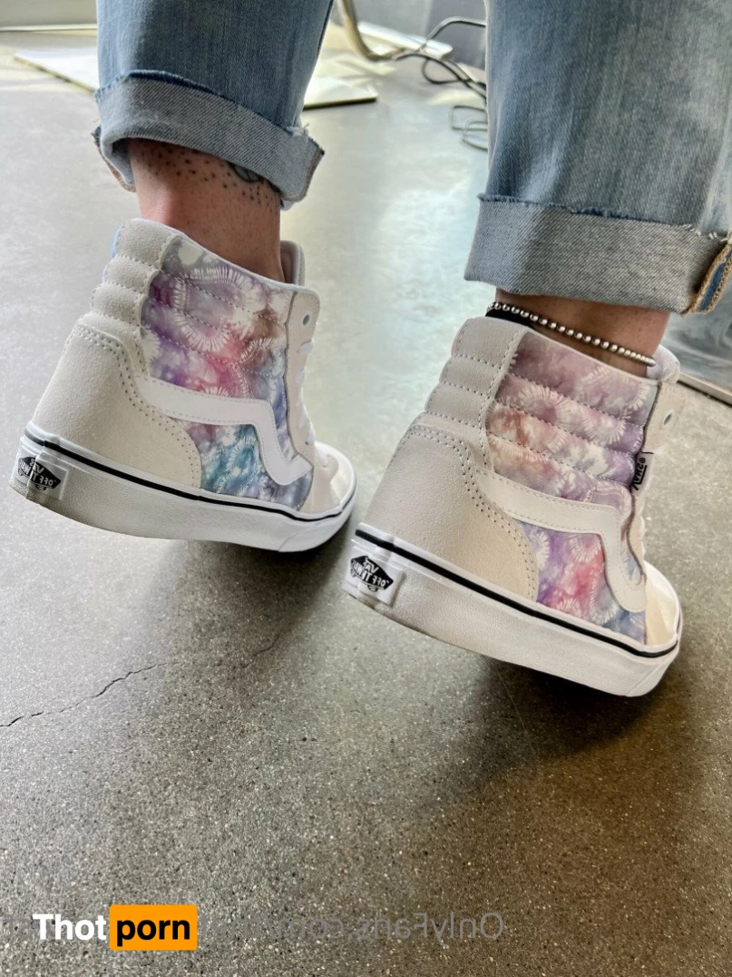 The Fantasy Chest 2422275