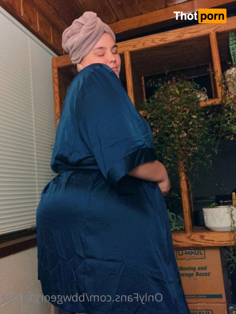 Georgia Rose 2394201