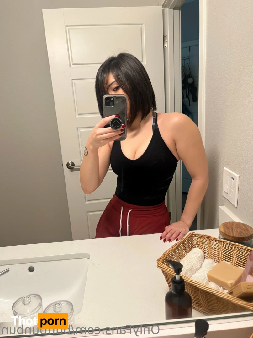 Mika🐰(READ BIO!) 14895915