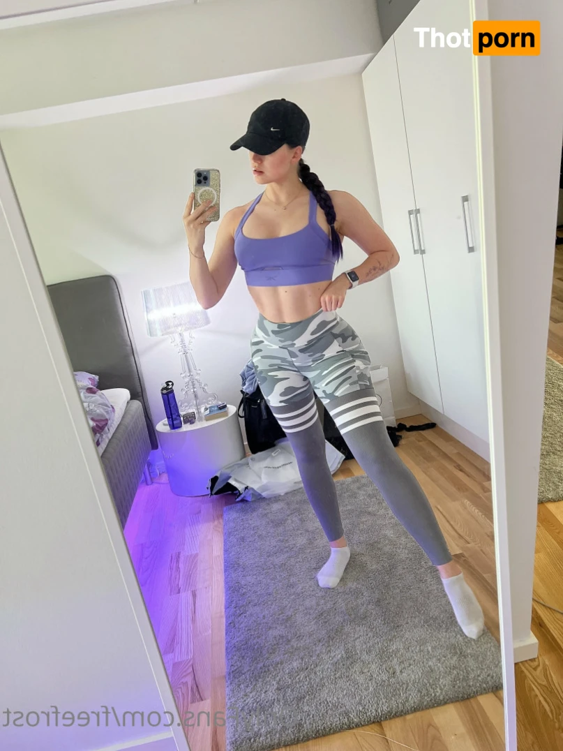 Adeline Frost 14889971