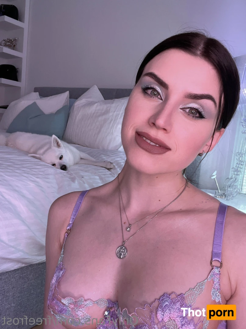 Adeline Frost 14890147