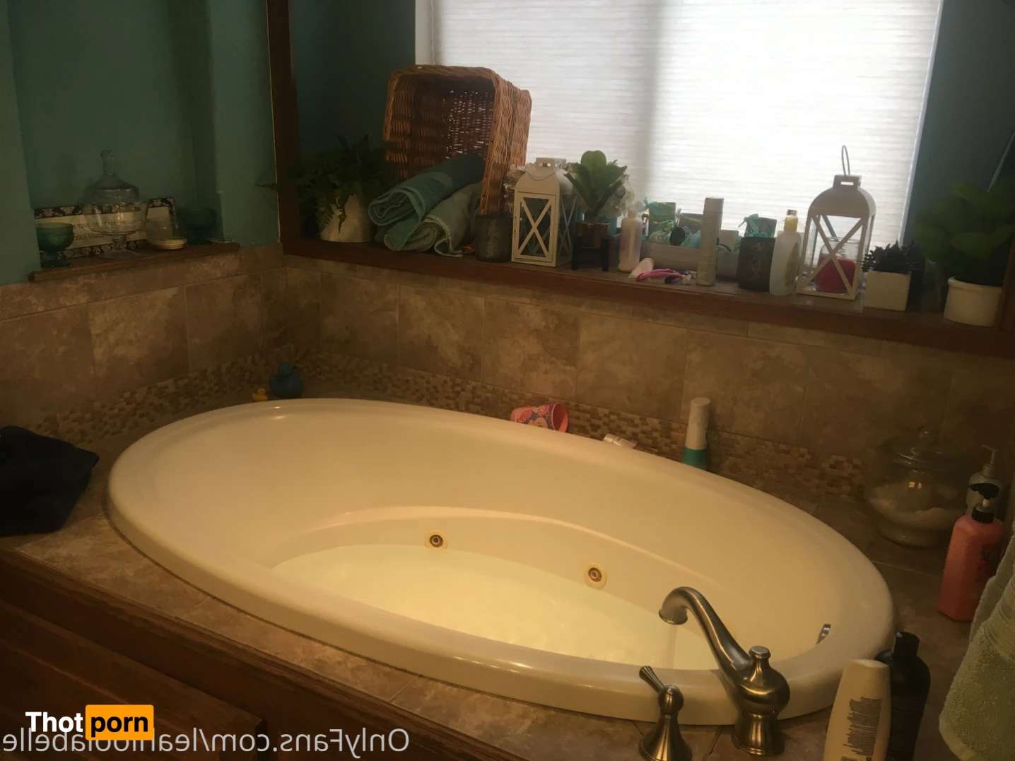 Leahloo Labelle 6401868